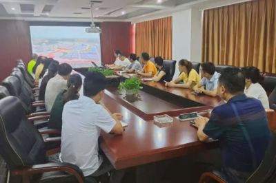 熱烈慶祝中國共產(chǎn)黨成立100周年！